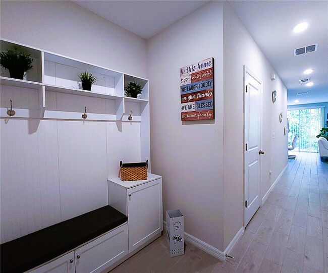 Foto del edificio - 17015 Coral Key Dr