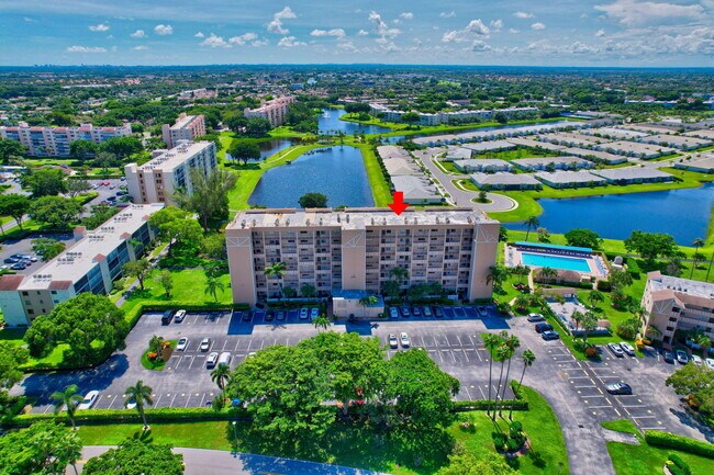 Foto del edificio - 6866 Huntington Ln