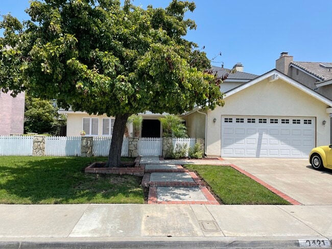 Building Photo - 9421 Gateshead Dr