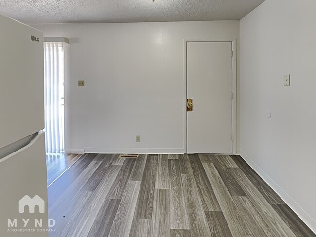 Foto del edificio - 1277 Arnold Dr