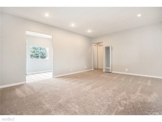 Building Photo - 2 br, 2 bath House - 222 E Pomona St