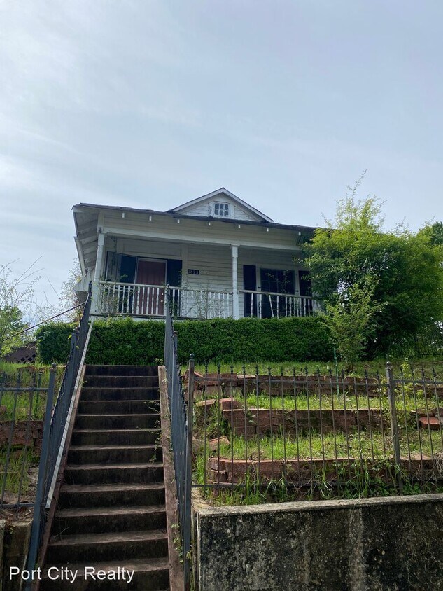 Primary Photo - 3 br, 1 bath House - 1823 Milam St