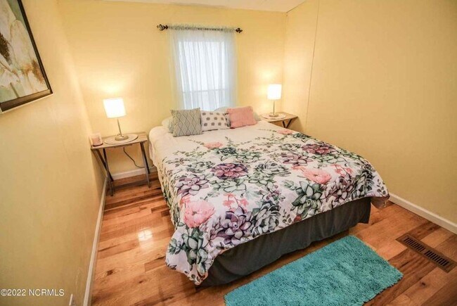Foto del edificio - 4646 Southgate Blvd SE