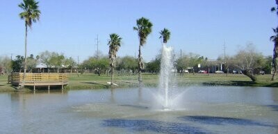 City Park, al otro lado de la calle - 2105 E Grimes St