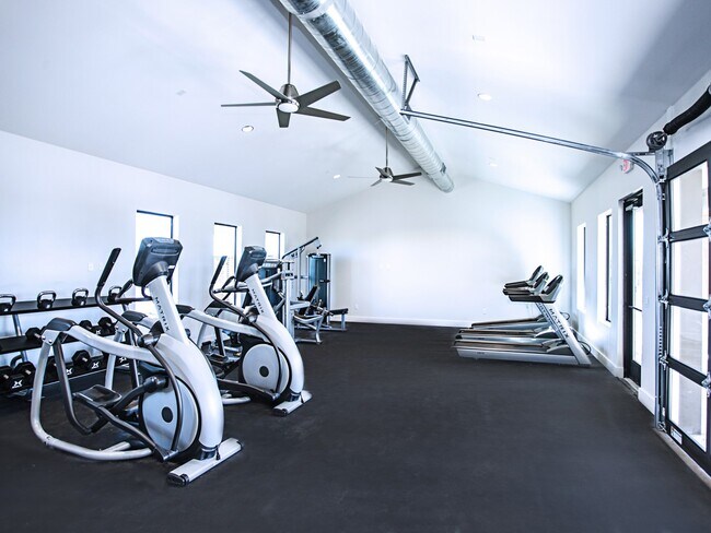 Foto del edificio - 2714 Meadowood Heights