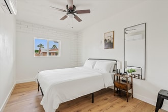 Building Photo - 9632 N 58th Ln