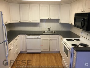 Building Photo - 505 E 1864 S St