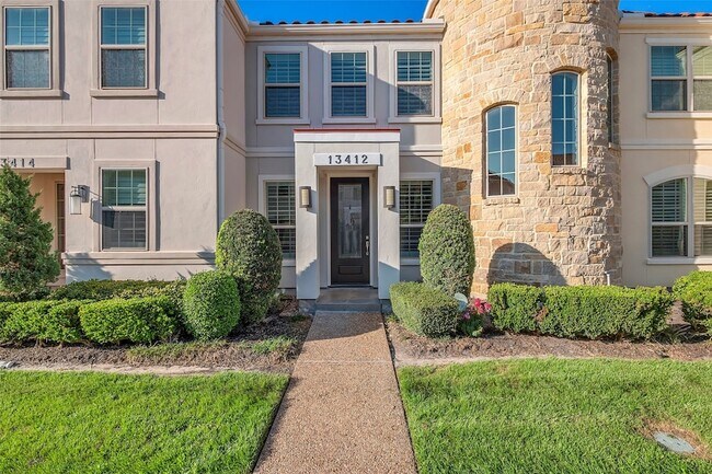 Building Photo - 13412 Preston Cliff Ct