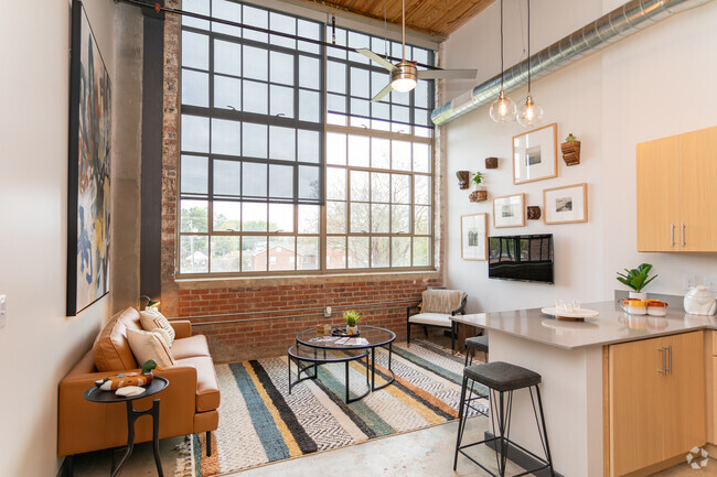 Interior Photo - MoJud Lofts