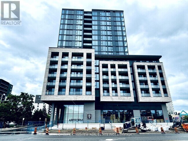 Photo du bâtiment - 86-586 Dundas St E