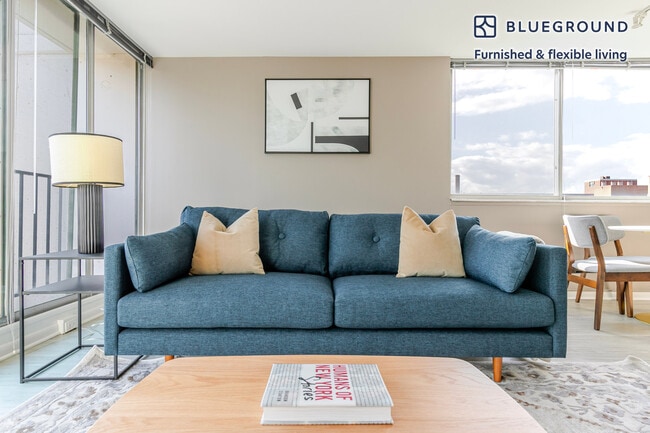 Foto del edificio - 901 S Ashland Ave