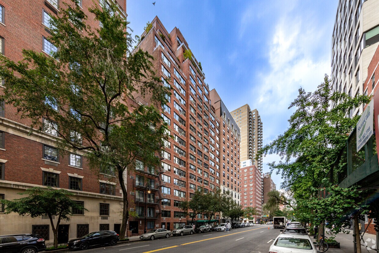 Foto principal - 510 E 86th St