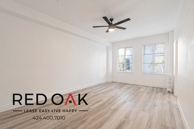 Building Photo - 3471 5th St