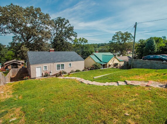Foto del edificio - 1619 Graymont Ave W