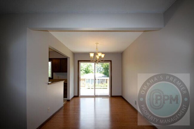 Foto del edificio - Discover a spacious 3Bd/2.5Ba home