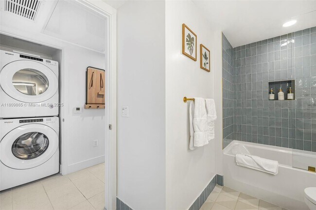 Foto del edificio - 159 NE 6th St