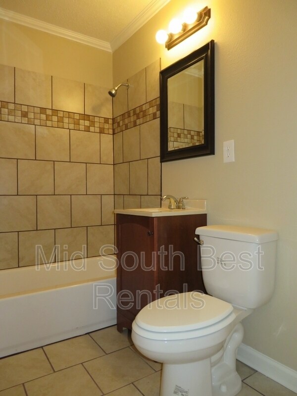 Building Photo - 934 Dawn Dr