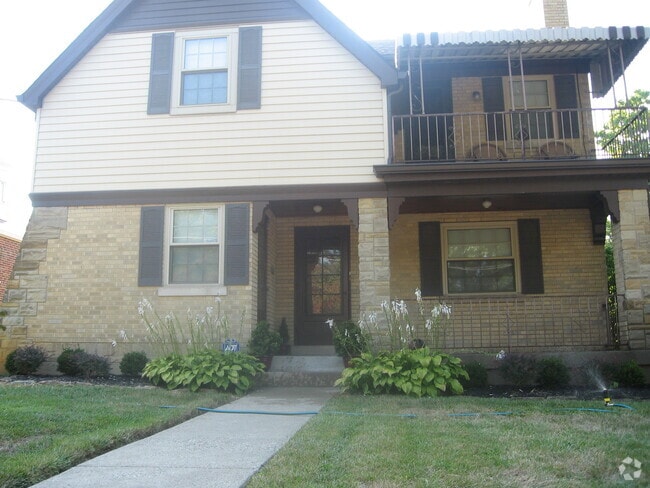 Building Photo - 6361 Aspen Way