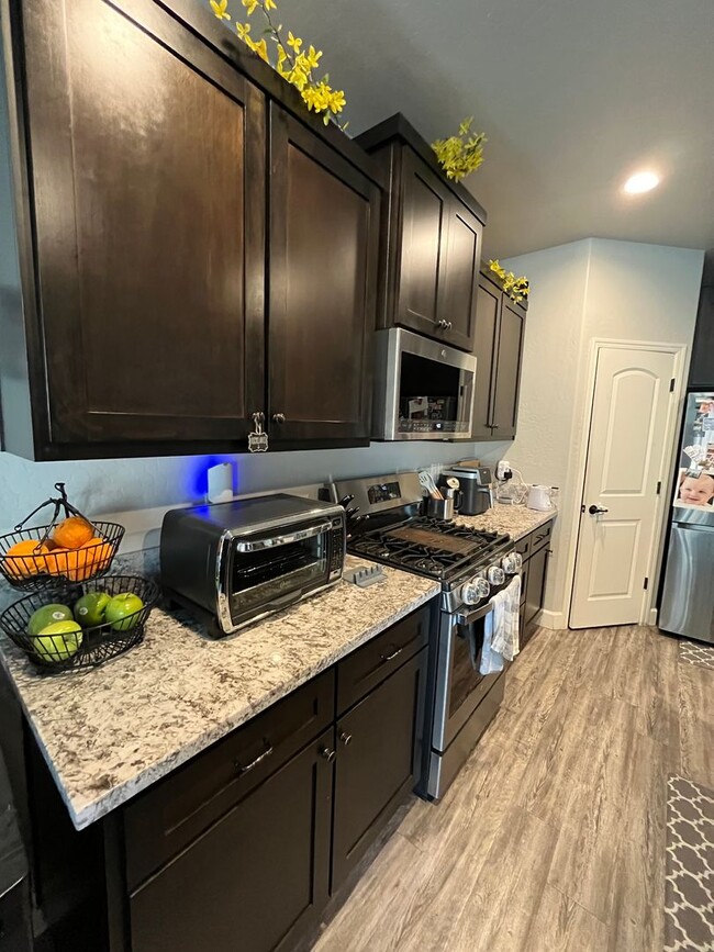 Building Photo - Beautiful home coming soon in Reedley!