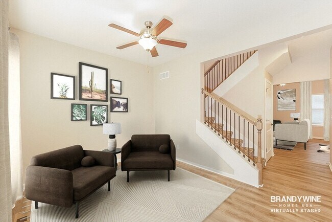 Foto del edificio - 711 Poplar Cir