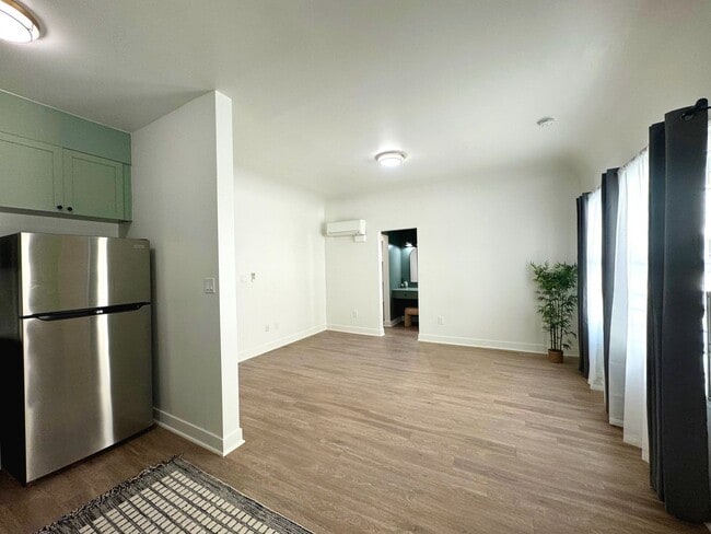 Foto del interior - 3218 W Sunset Blvd