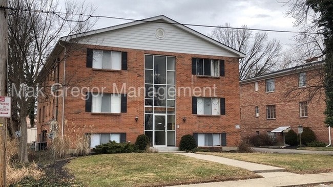Building Photo - 1207 W Fairview Ave