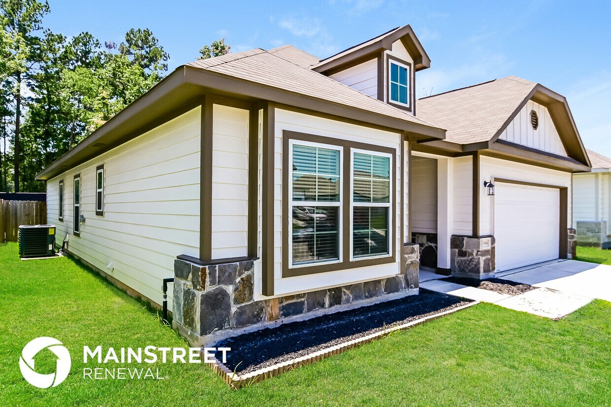 Foto principal - 17686 Cedar Crst Dr