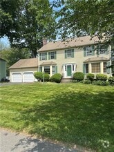 Building Photo - 56 Greenfield Rd