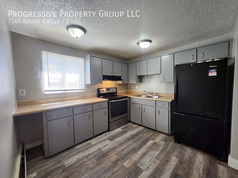 Primary Photo - 7145 Alegre Cir