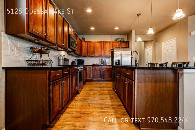 Foto del edificio - 5128 Odessa Lake St