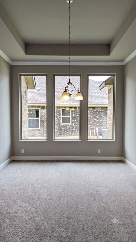 Building Photo - 530 Singing Creek