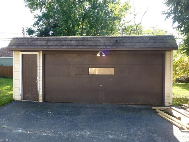 Building Photo - 4146 Stonehaven Rd