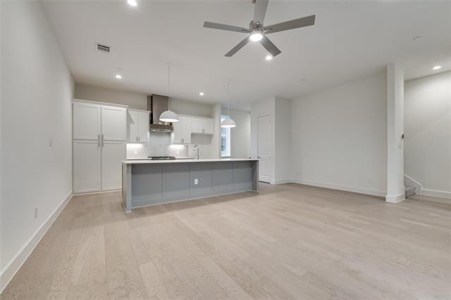 Foto del edificio - 5954 Lewis St