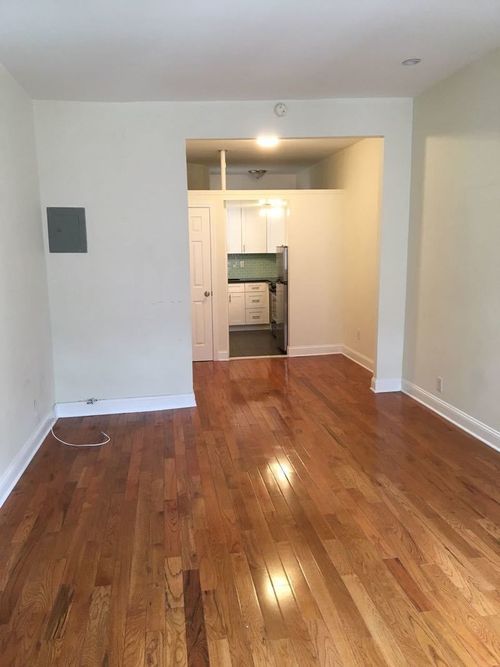 Foto principal - 74 8th Ave
