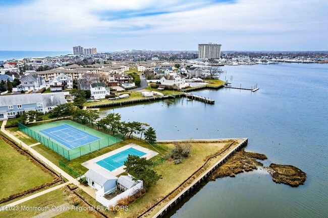 Building Photo - 100 Seaview Ave