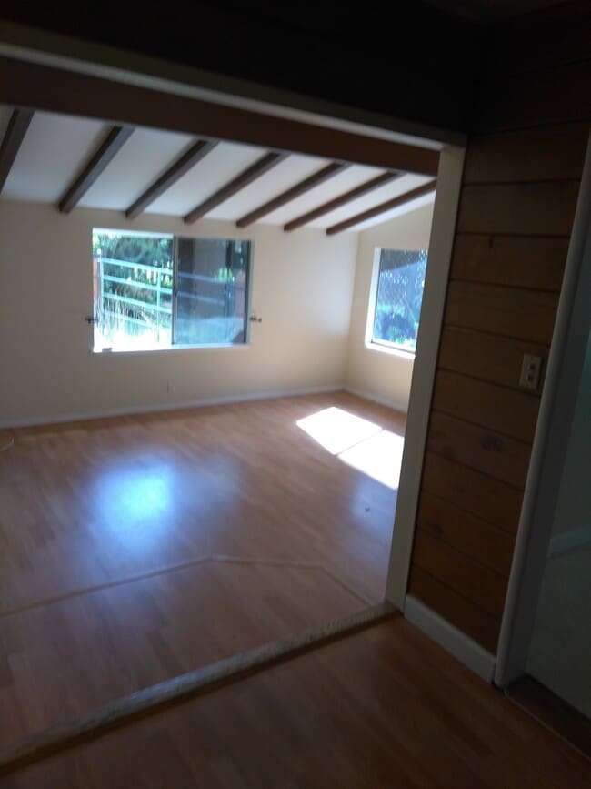 Foto del edificio - 5770 Croy Rd