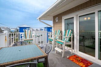 Building Photo - 1503 Carolina Beach Ave N