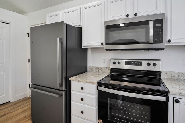 Building Photo - Beautiful Single Family Home for Rent in A...