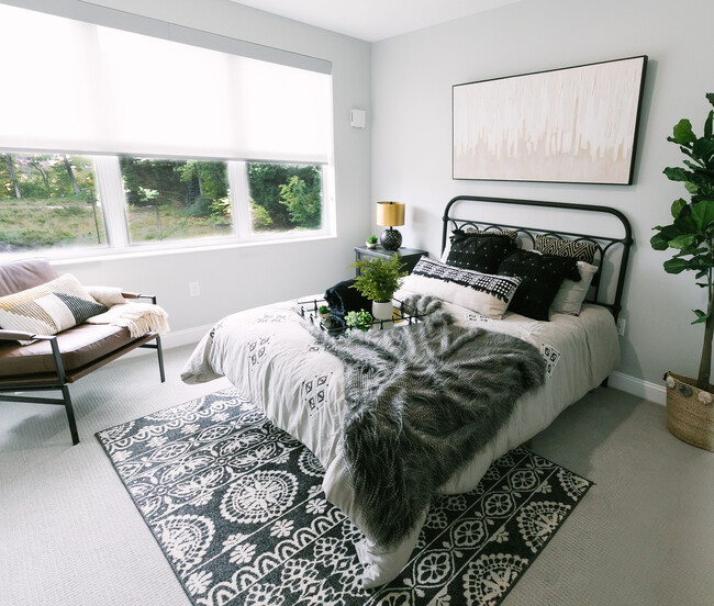 Master Bedroom - The Residences at Harbor Vista