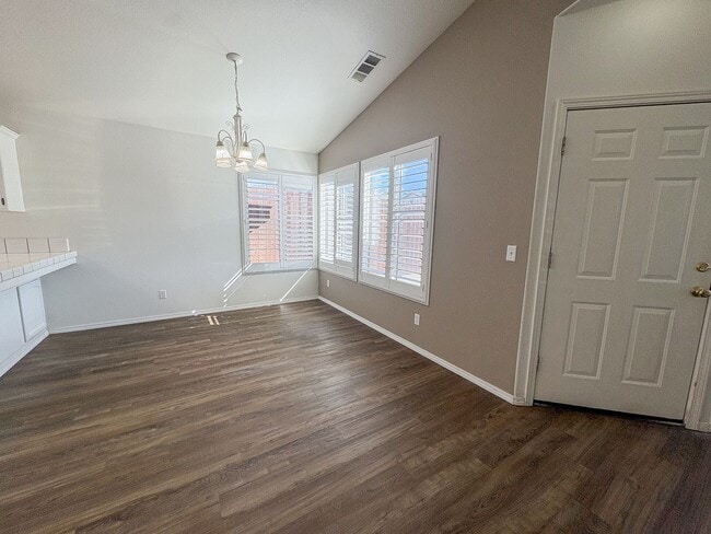 Foto del edificio - Unique 3 Bedroom, 3 Bathroom Home in Oceano