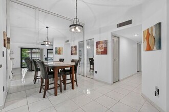 Building Photo - 9474 S Belfort Cir