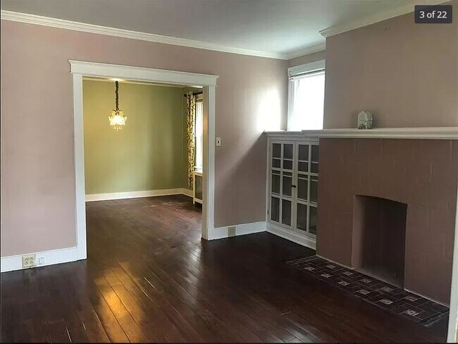 Living Room - 3847 Brighton Rd