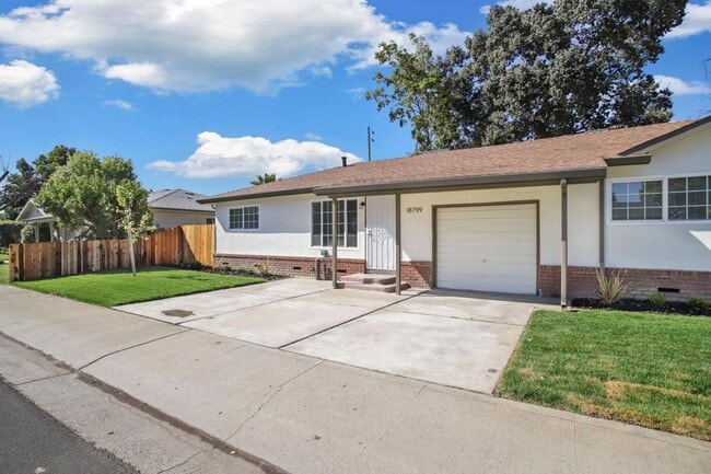 Building Photo - Newly remodeled duplex in Woodbridge!!