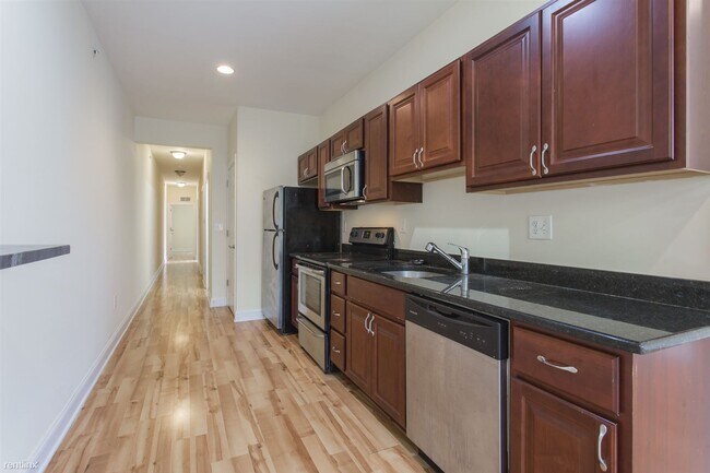 Foto del edificio - 3 br, 1 bath Triplex - 1933 N 7TH ST Unit 3