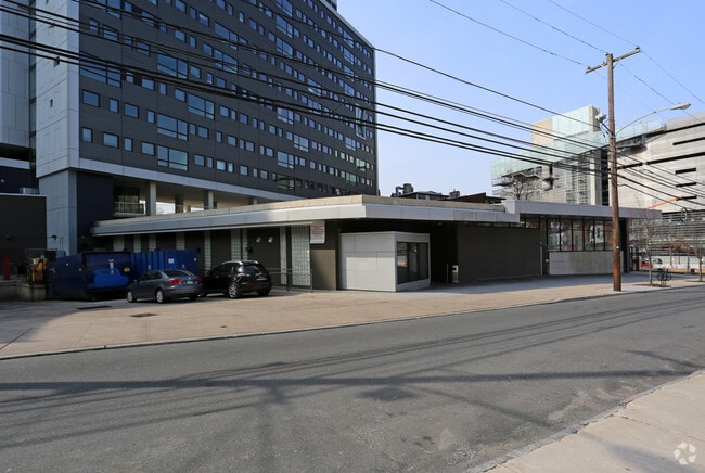 Building Photo - The Radian