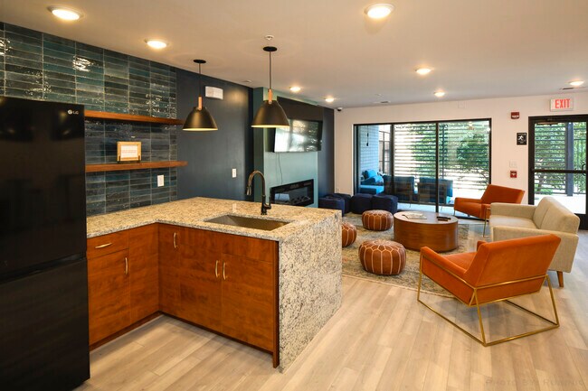 Foto del edificio - 1107 S. Second St by Bankier Apartments