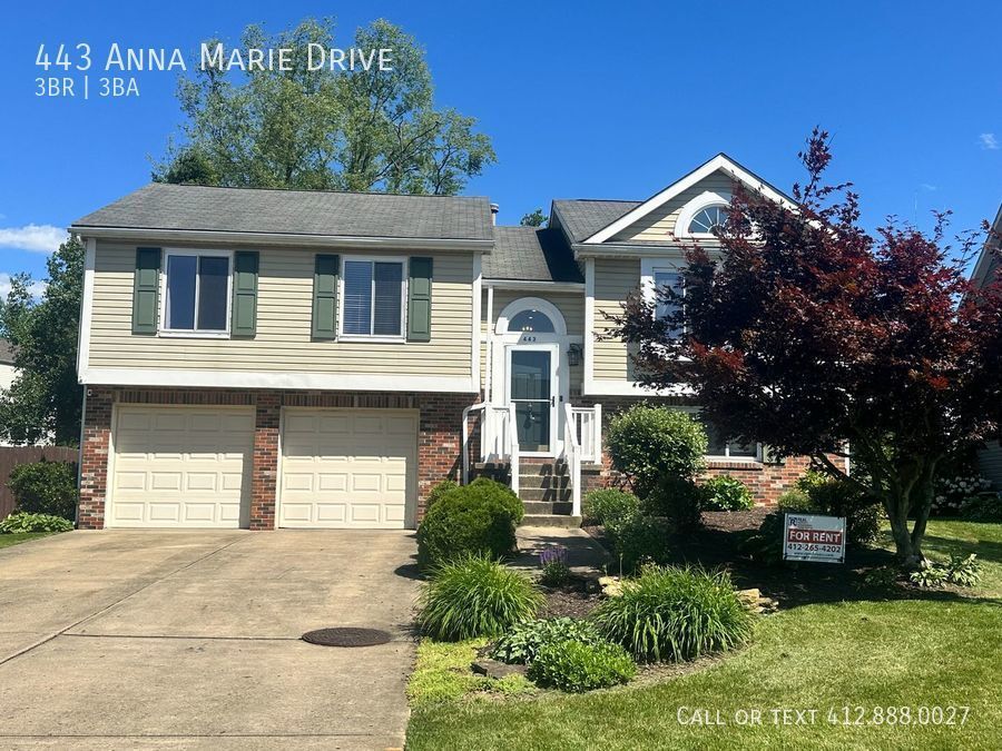 Foto principal - 3 bedroom 2.5 baths Cranberry Twp!