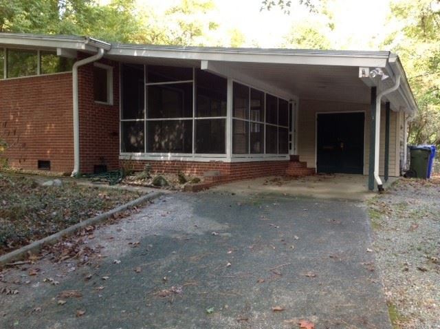Building Photo - 310 N Estes Dr