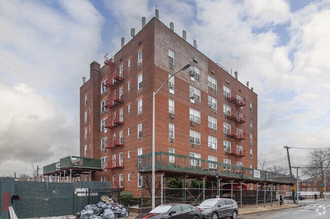 Building Photo - Braddock Ave