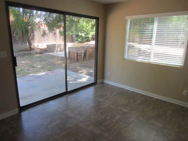 Foto del edificio - 33262 Lime St